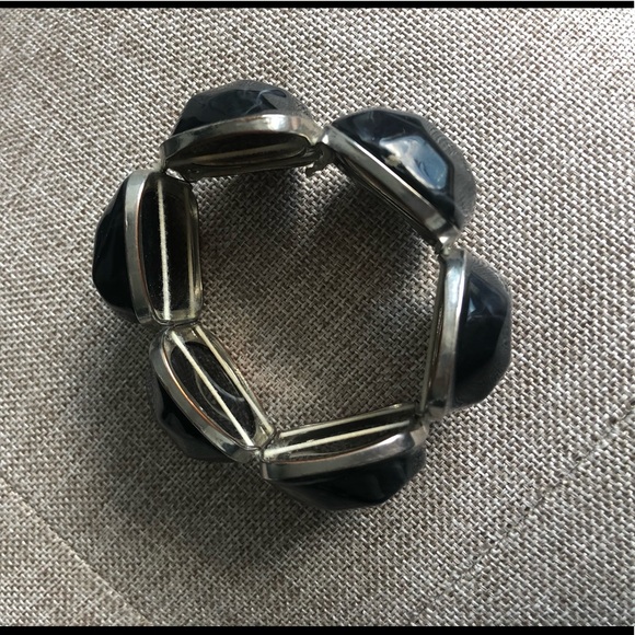 Large Stone Statement Bracelet - Picture 3 of 4